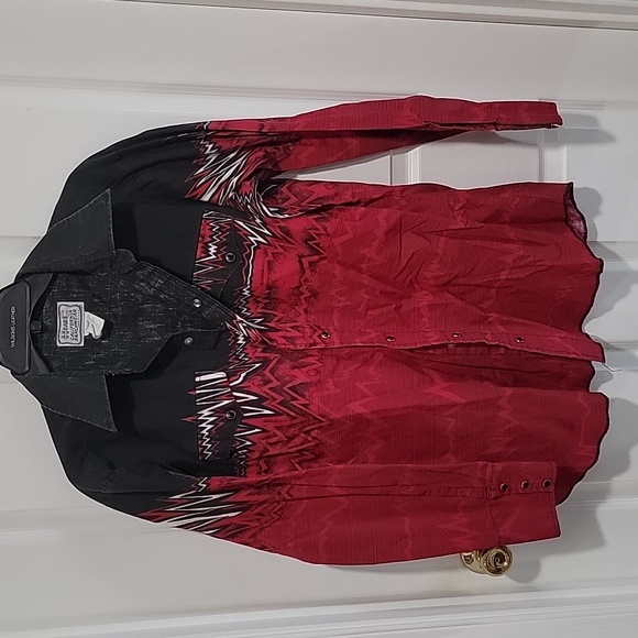 H bar C M button up - Picture 1 of 3